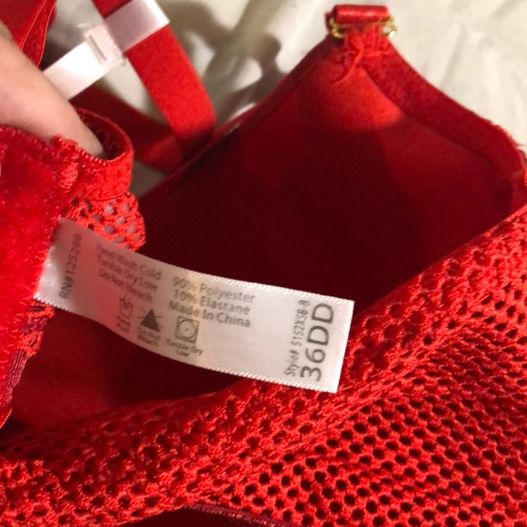 $3/30 bundle save!! 36DD lace red bra Nwot - Picture 6 of 6
